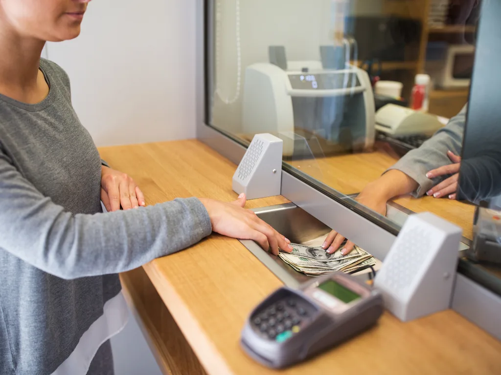 6 Check Cashing Options to Get Your Money Instantly