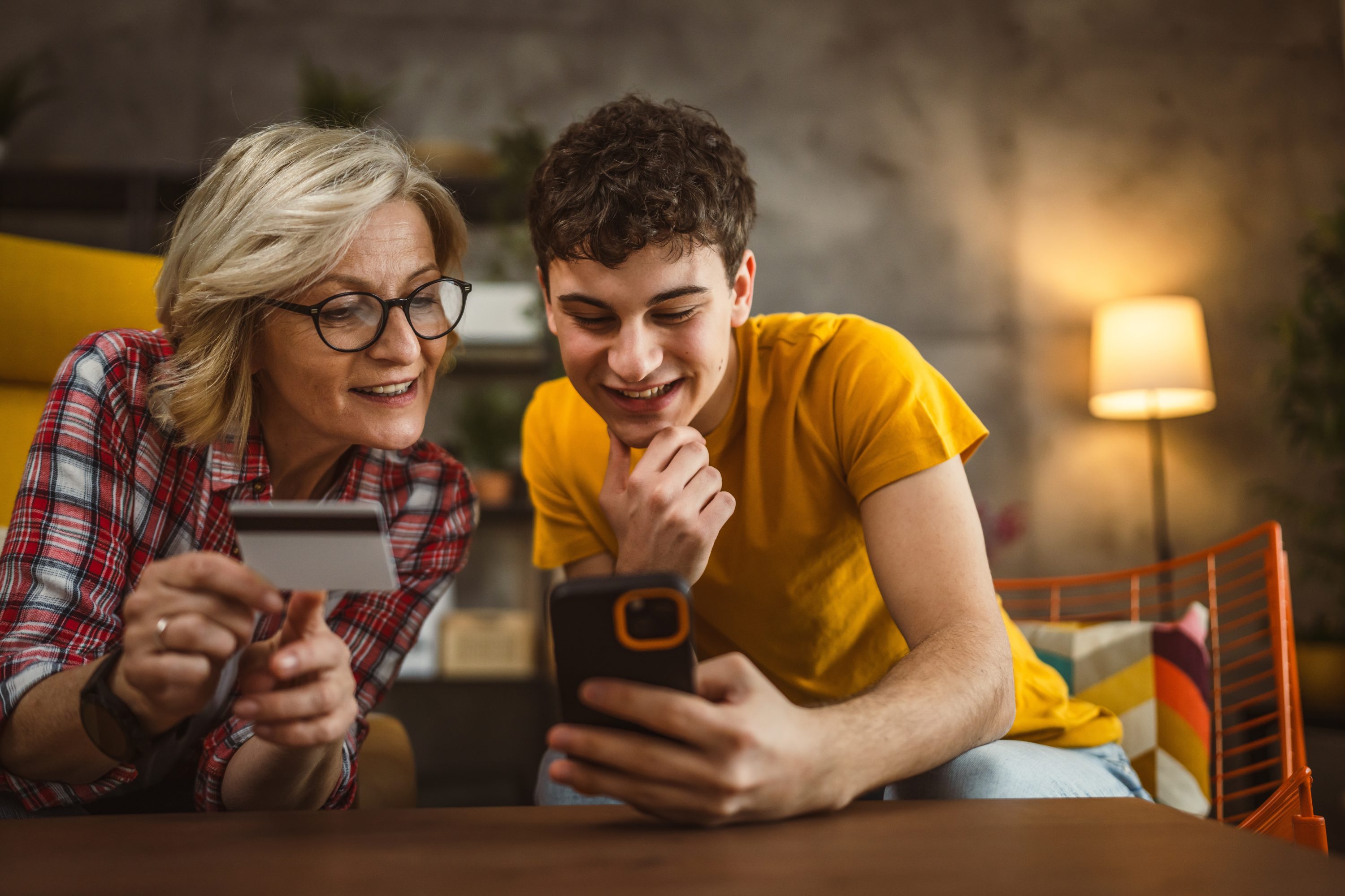 Should Teens Have Credit Cards?