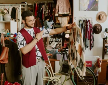 Second-Hand Shopping: Where to Find Hidden Gems Online